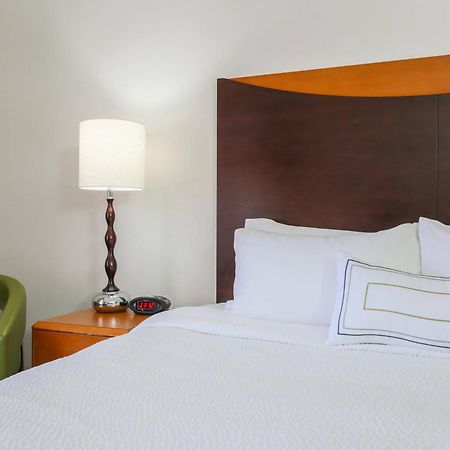 Fairfield Inn & Suites By Marriott Mahwah Bagian luar foto
