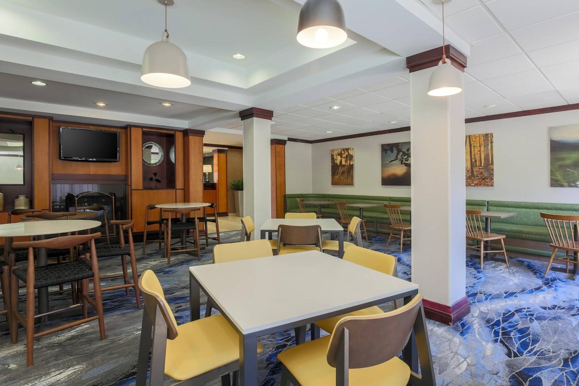 Fairfield Inn & Suites By Marriott Mahwah Bagian luar foto