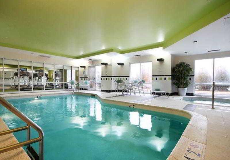 Fairfield Inn & Suites By Marriott Mahwah Bagian luar foto